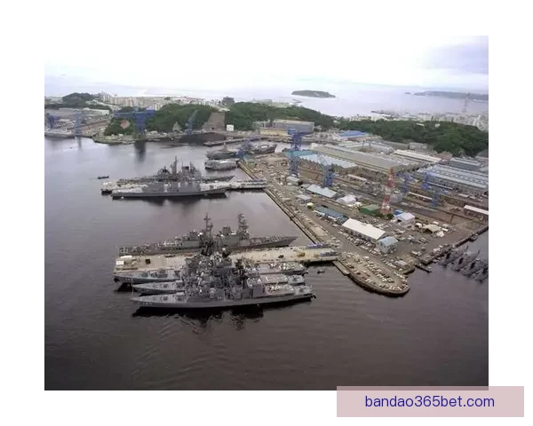 裁判目光聚焦赫拉德踩阿尔马达事件引热议