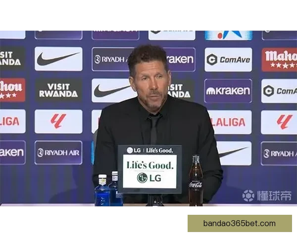 裁判目光聚焦赫拉德踩阿尔马达事件引热议